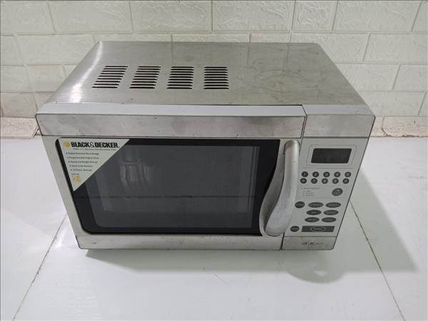 black and decker microwave bmo700s