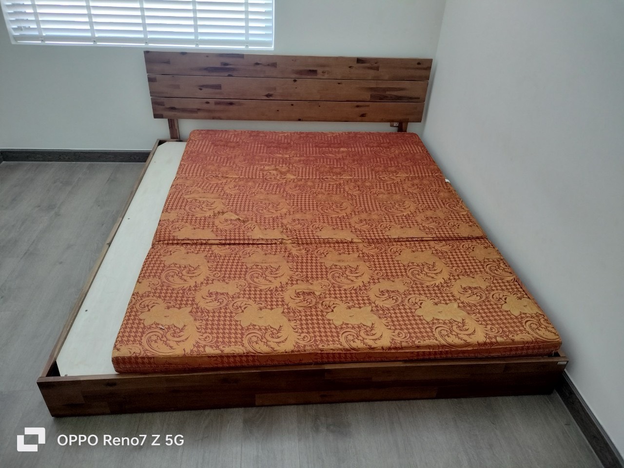 Giường cũ  SP020620