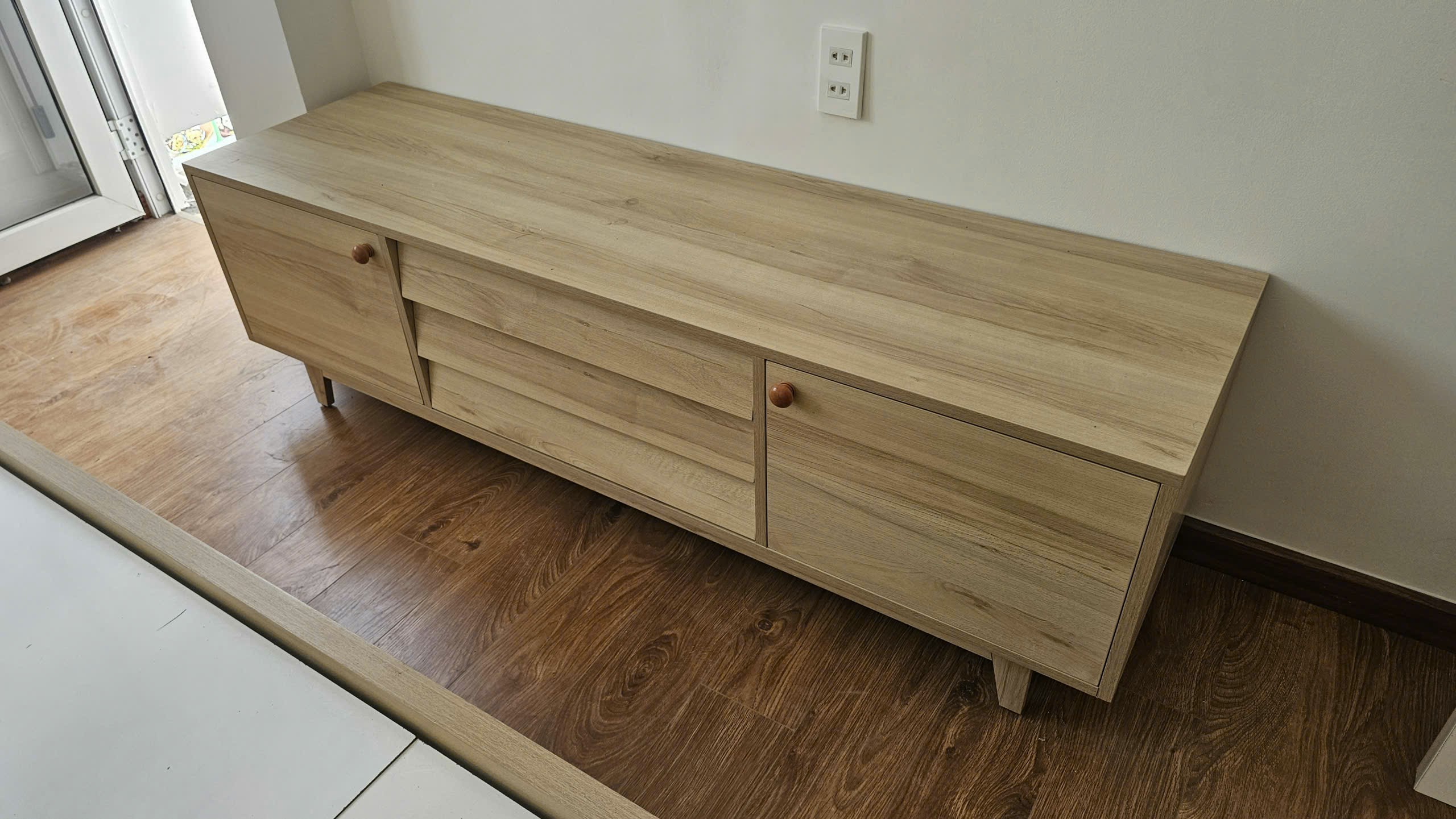 Kệ tivi  cũ SP021154