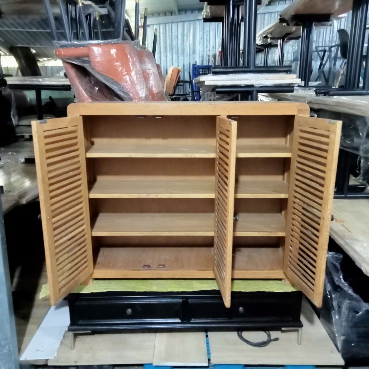 Tủ giầy cũ SP021153