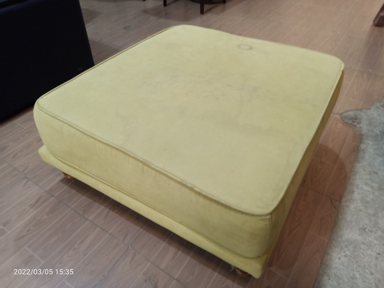 Đôn sofa cũ SP016980