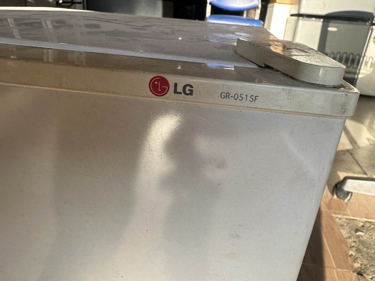 Tủ lạnh LG 50 Lít GR-051SF cũ SP019387
