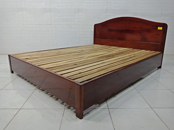 Giường gỗ Thao lao cũ SP007750
