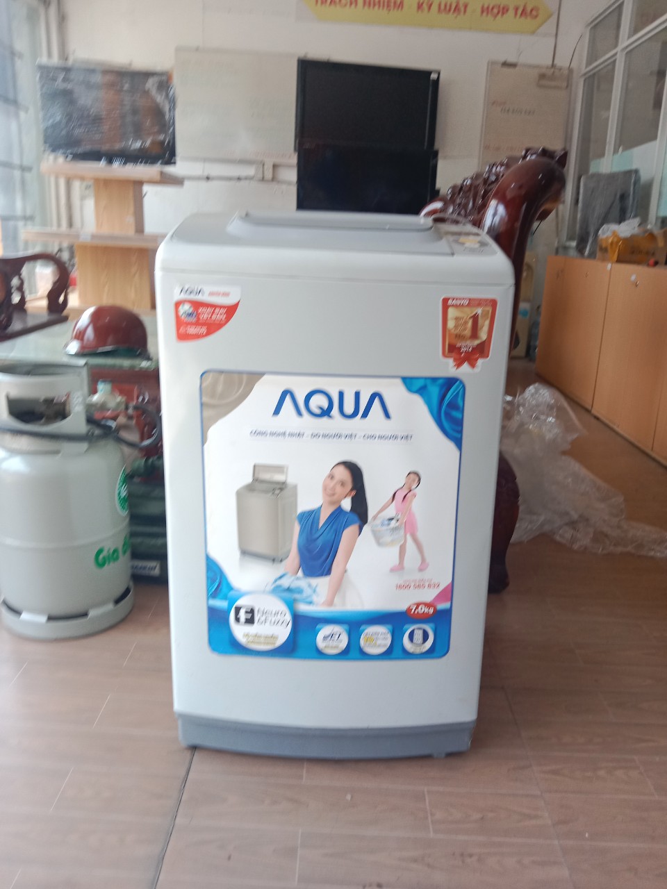 Máy giặt AQUA 7.0 Kg AQW-S70KT cũ SP019513