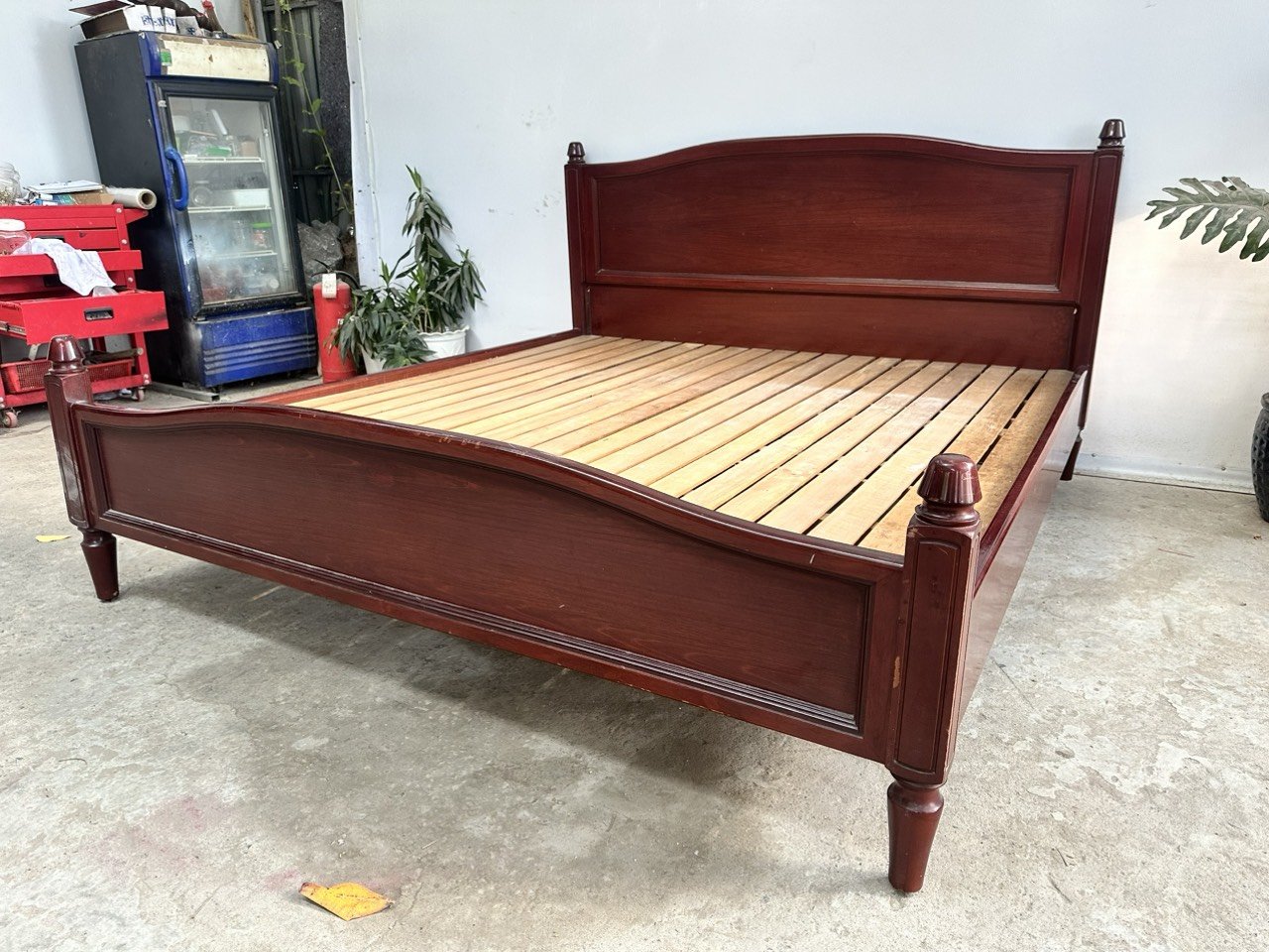 Giường gỗ cũ SP020609