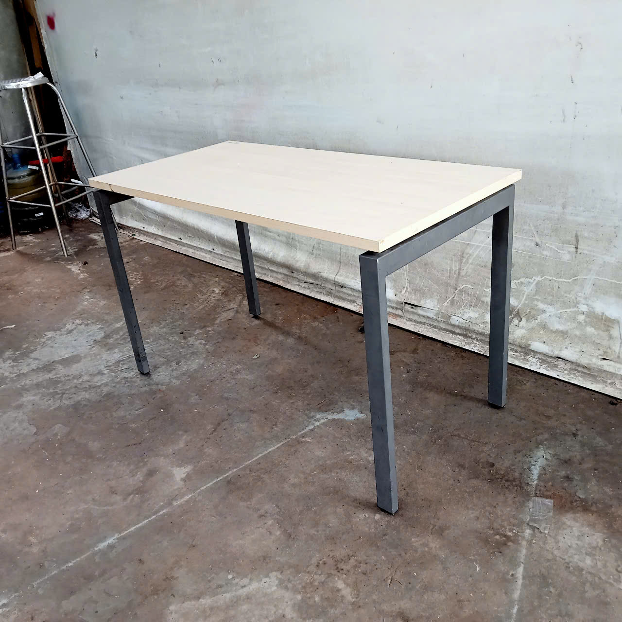 Bàn làm việc  cũ SP020381