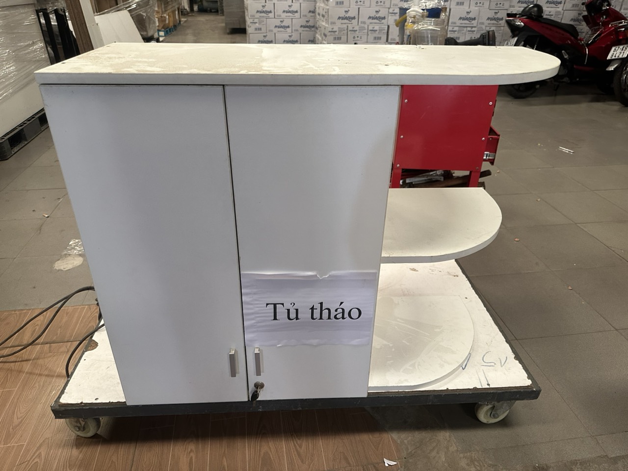 Tủ treo cũ SP020170